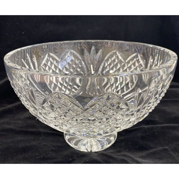 WATERFORD CRYSTAL WEDDING HEIRLOOM 8" FOOTED BOWL HEARTS & DIAMONDS IRELAND - Picture 1 of 10